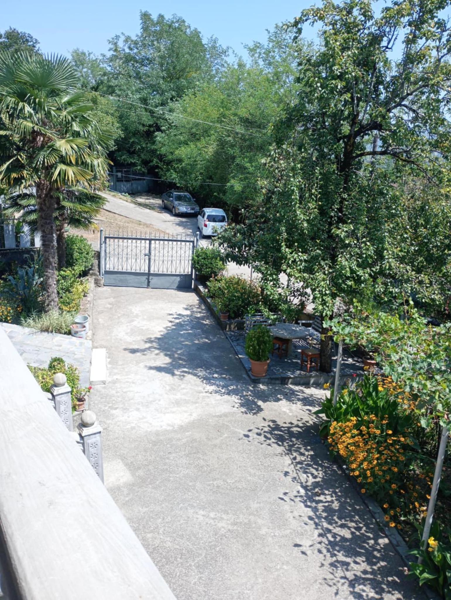 Tskaltubo Guesthouse Oda