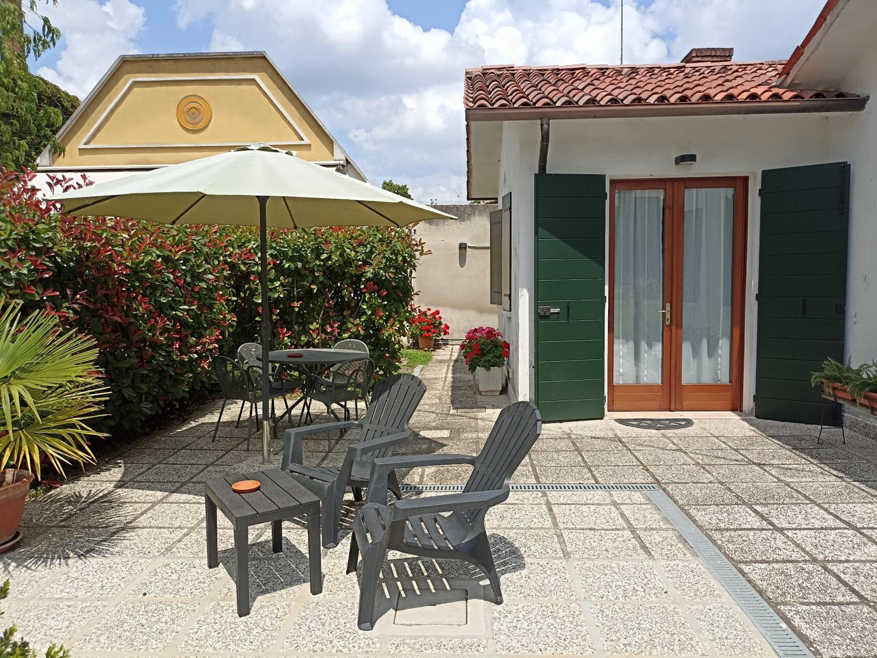 Villa Olanda view 4