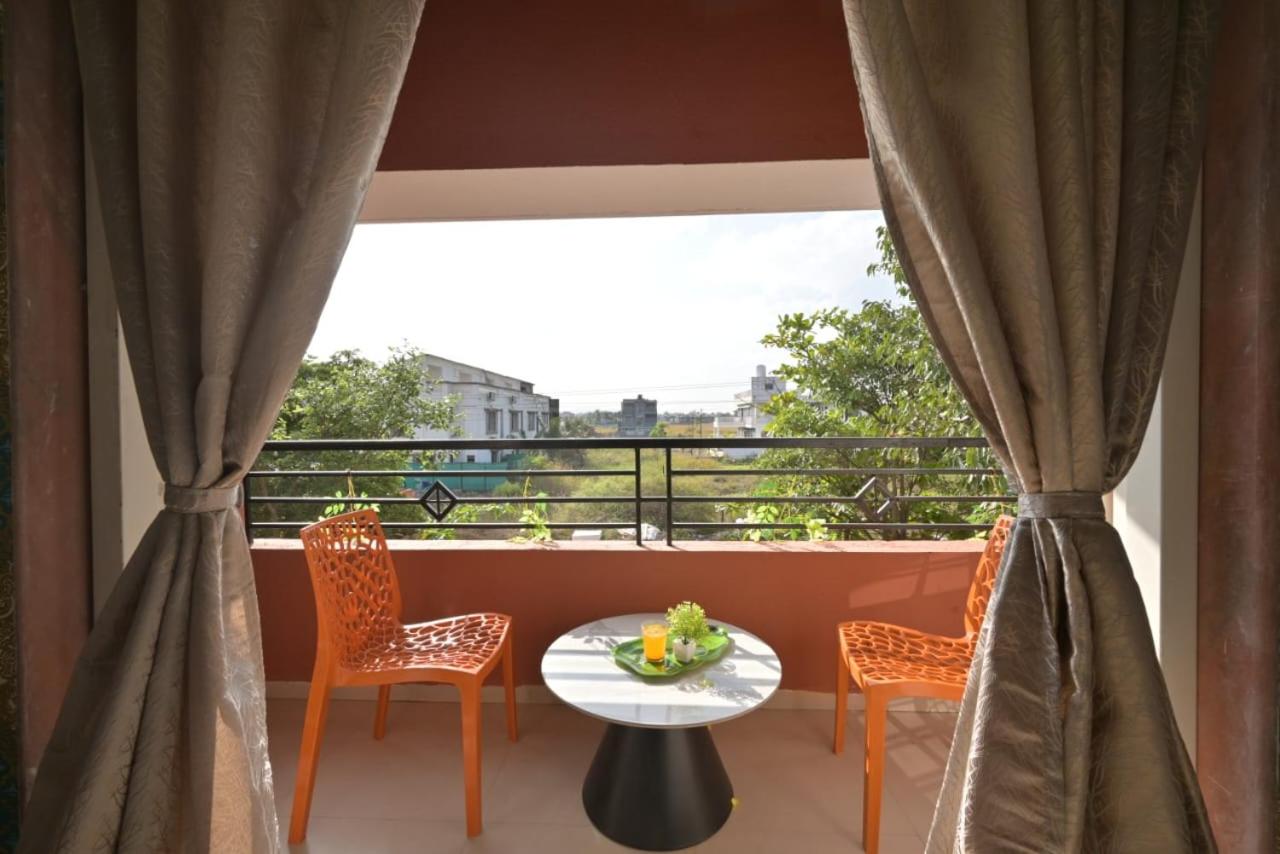 EMPYREAN STAY ll 2BHK II LUCIFER VILLA ll PRIVATE POOL II