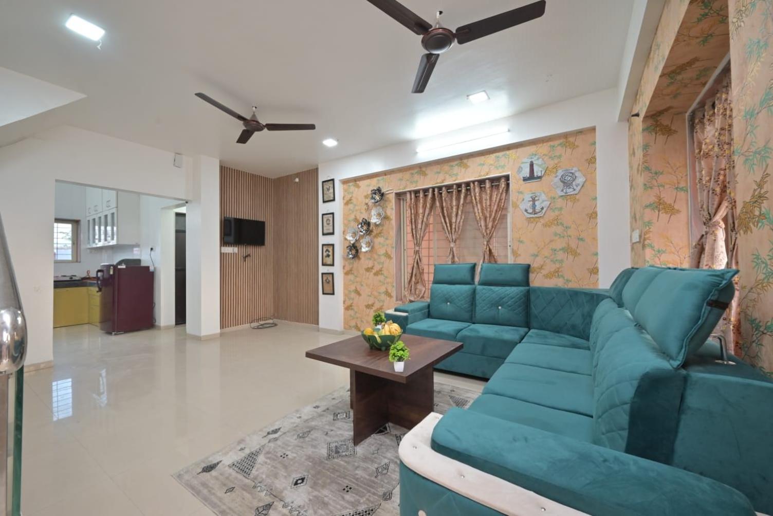EMPYREAN STAY ll 2BHK II LUCIFER VILLA ll PRIVATE POOL II