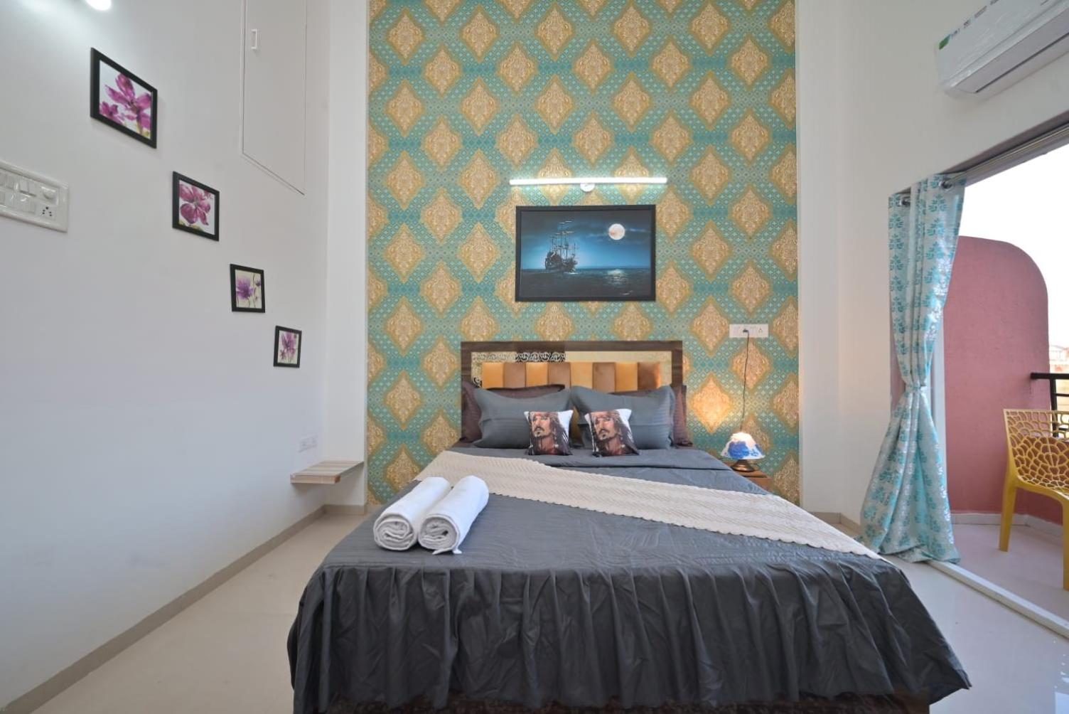 EMPYREAN STAY ll 2BHK II LUCIFER VILLA ll PRIVATE POOL II