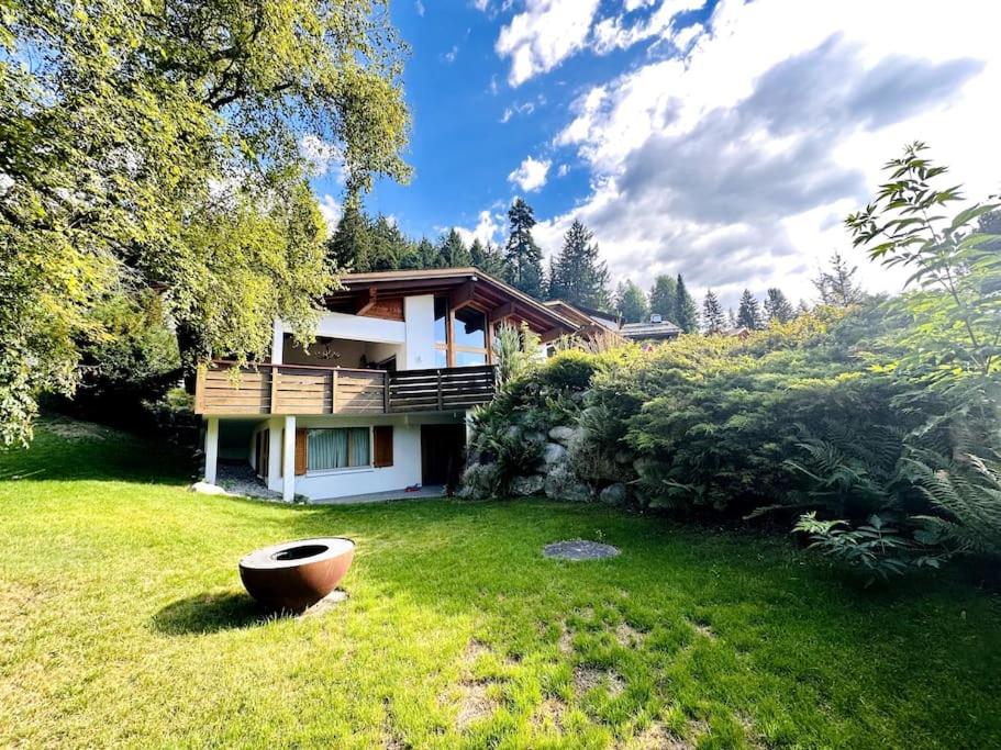 Luxury Chalet in Laax with Stunning Views