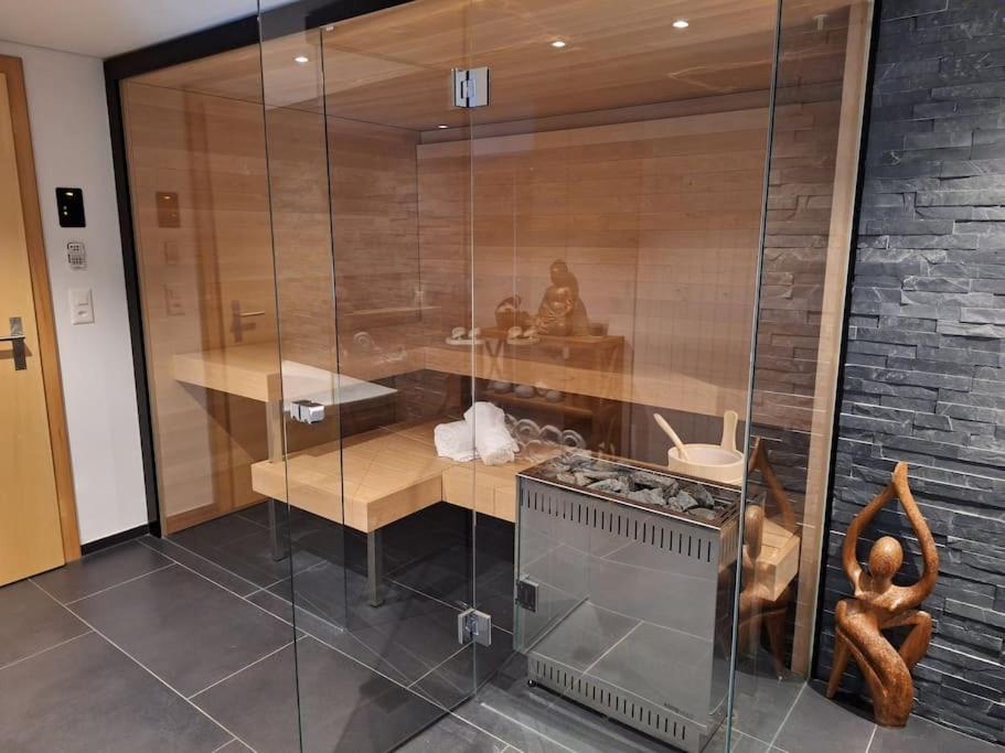 Luxury Chalet in Laax with Stunning Views