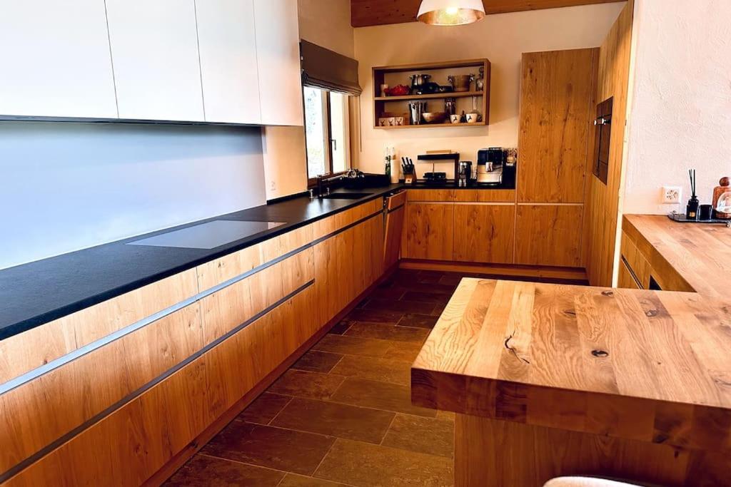 Luxury Chalet in Laax with Stunning Views