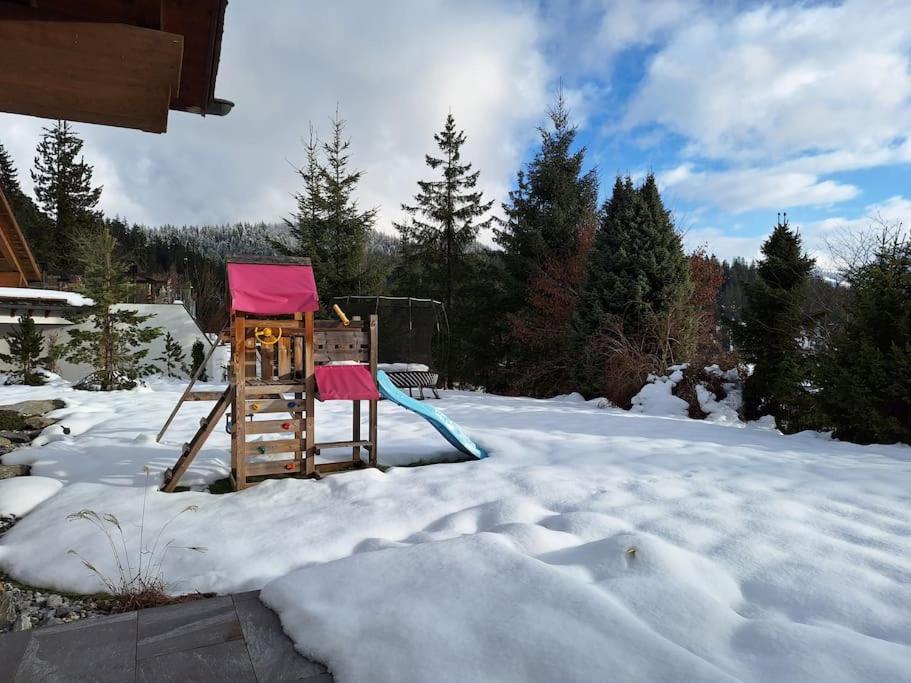 Luxury Chalet in Laax with Stunning Views