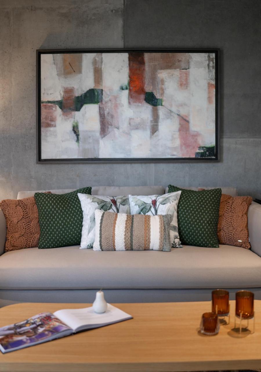 LohonoStays Villa Amani 8A