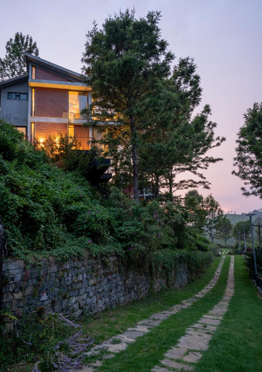 LohonoStays Villa Amani 8A