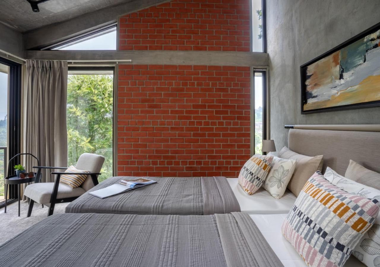 LohonoStays Villa Amani 8A
