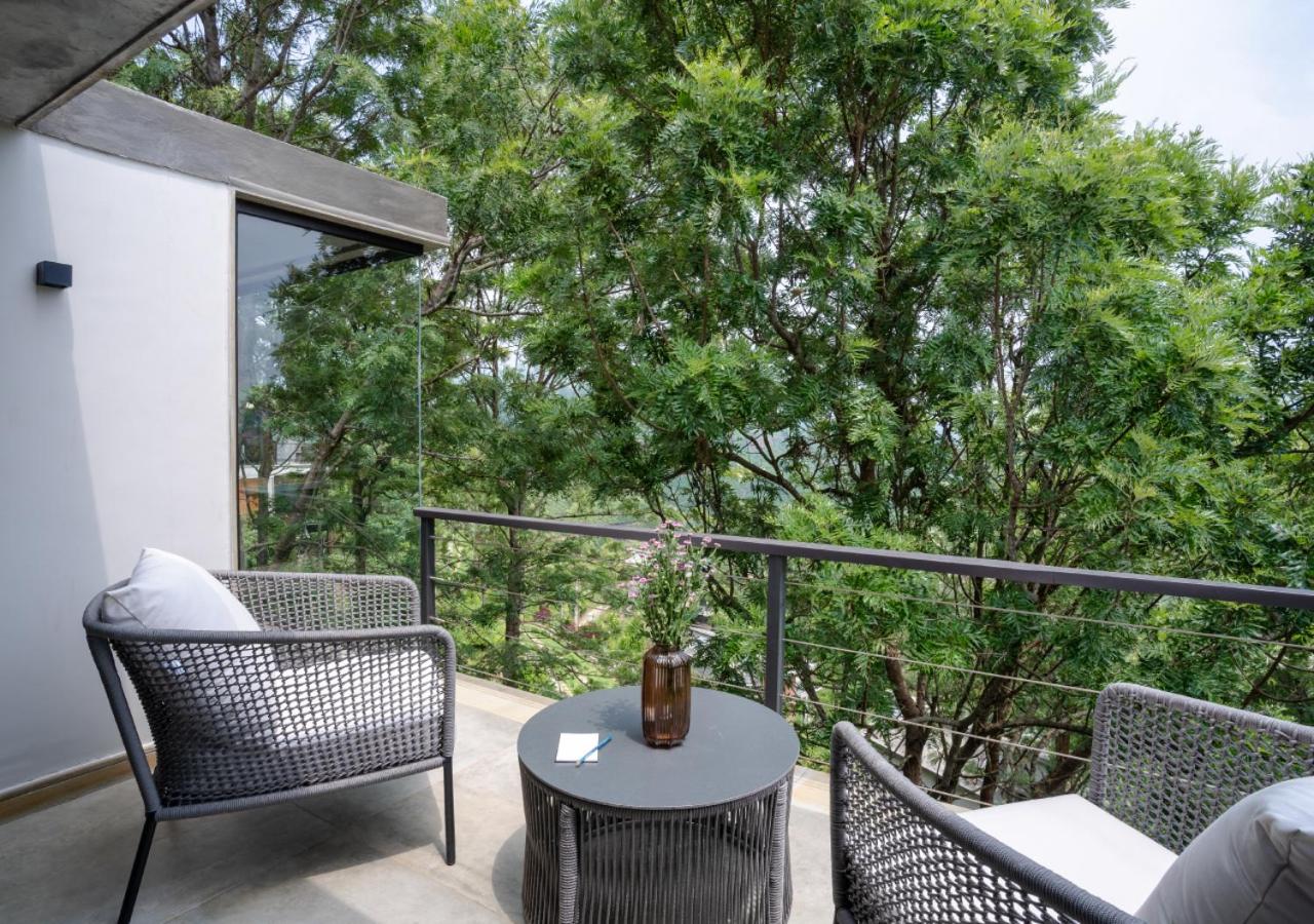 LohonoStays Villa Amani 8A