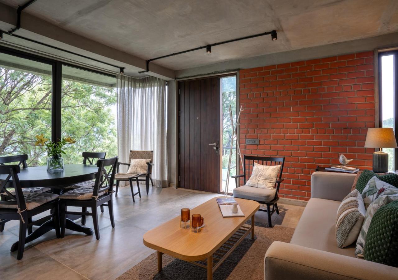 LohonoStays Villa Amani 8A