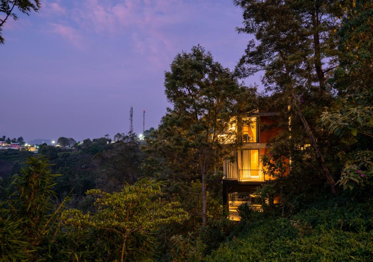 LohonoStays Villa Amani 8A