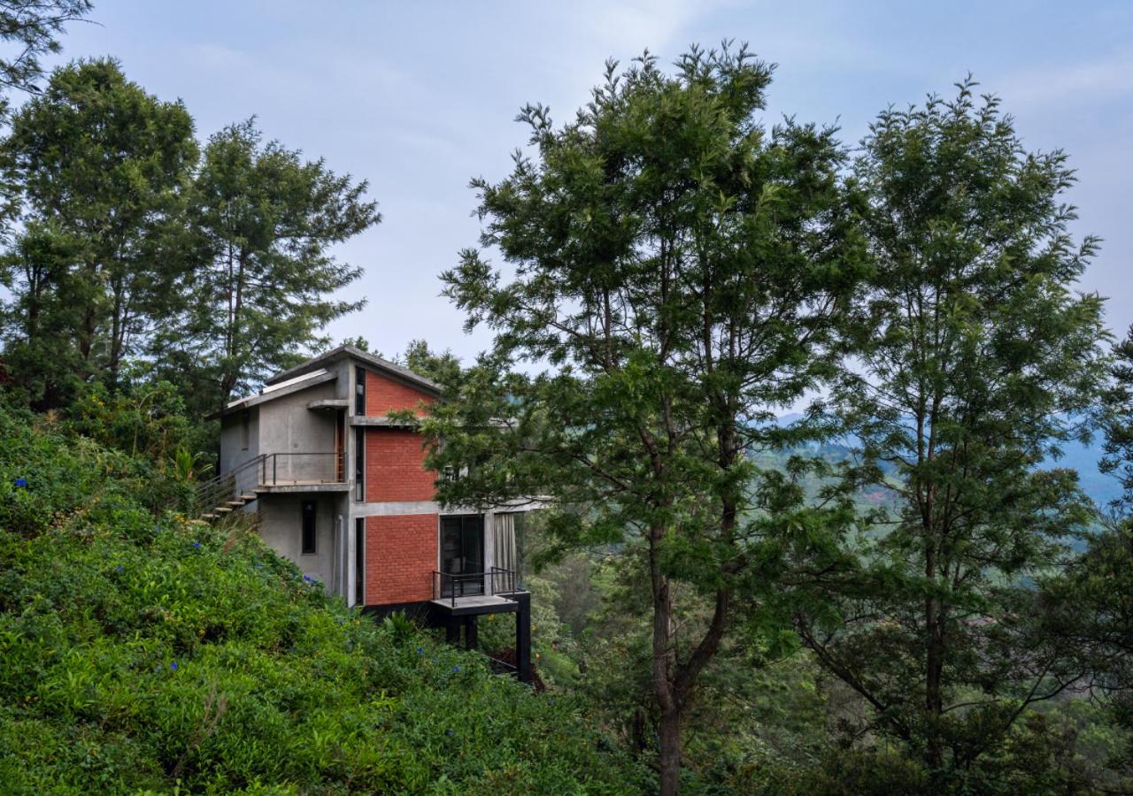 LohonoStays Villa Amani 8A