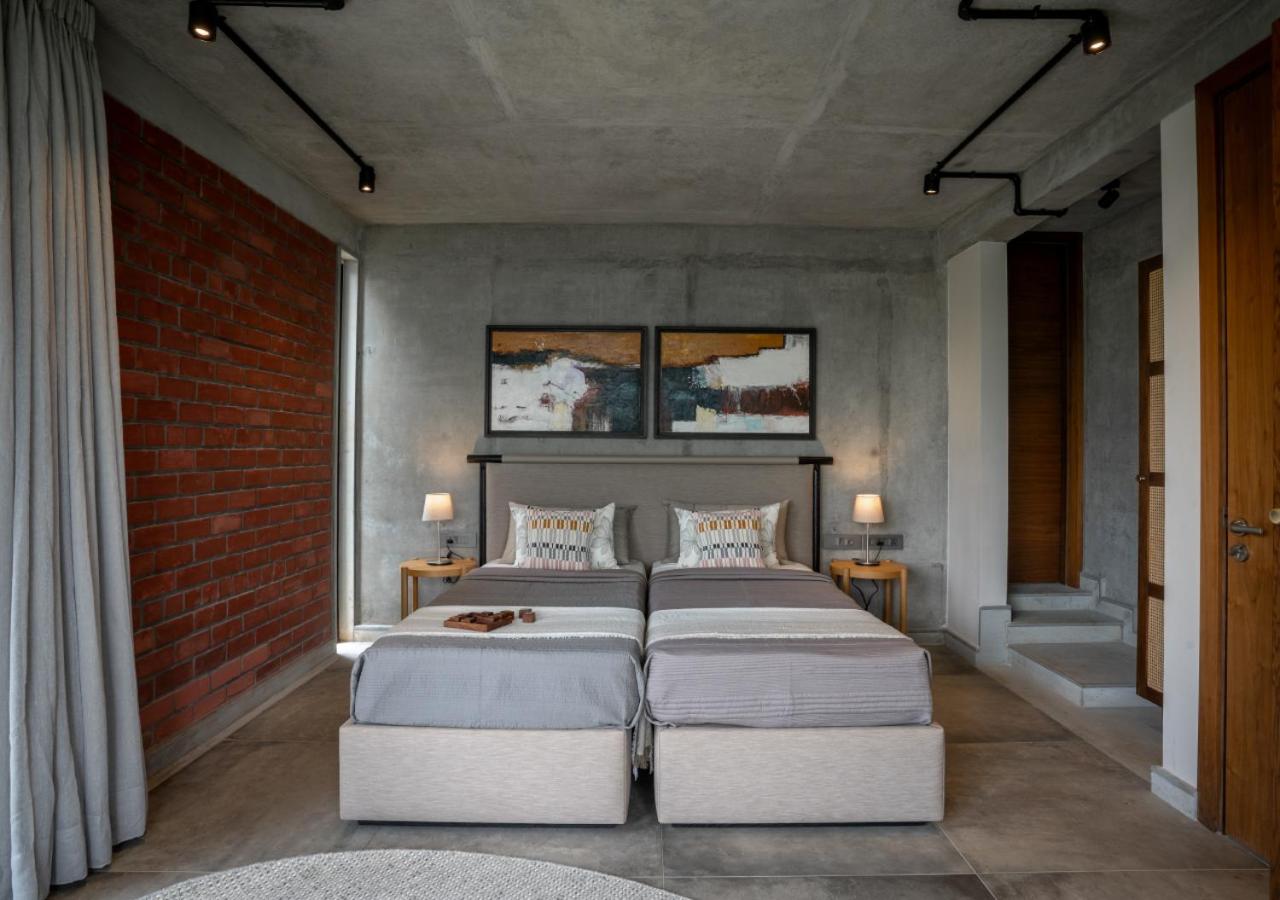 LohonoStays Villa Amani 8A