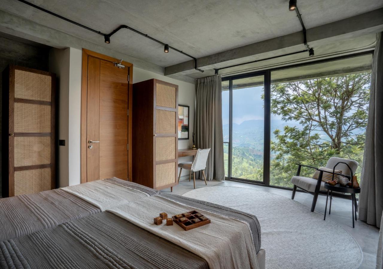 LohonoStays Villa Amani 8A