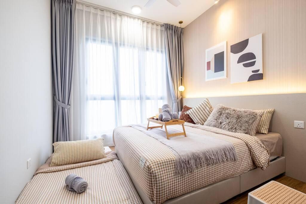 Modern Cozy Sunway Velocity Two 1min to Mrt