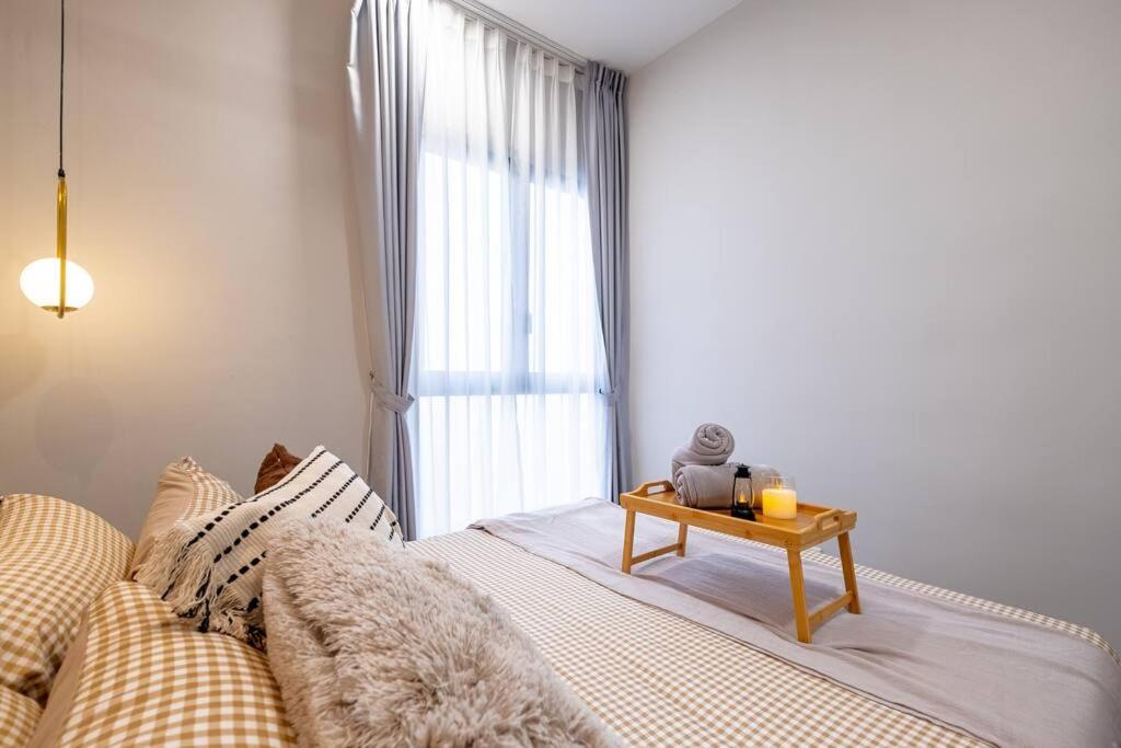 Modern Cozy Sunway Velocity Two 1min to Mrt