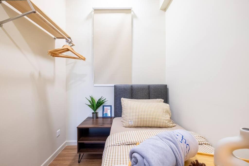 Modern Cozy Sunway Velocity Two 1min to Mrt