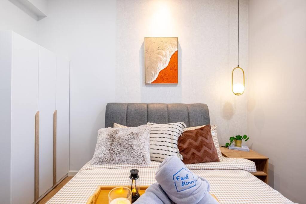 Modern Cozy Sunway Velocity Two 1min to Mrt