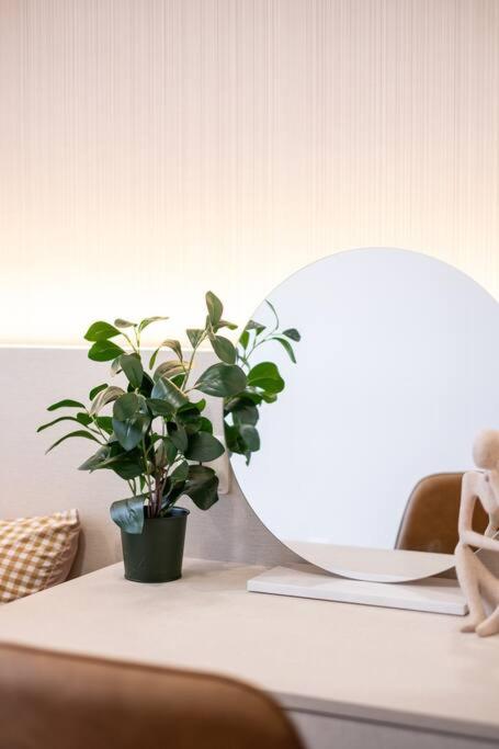 Modern Cozy Sunway Velocity Two 1min to Mrt