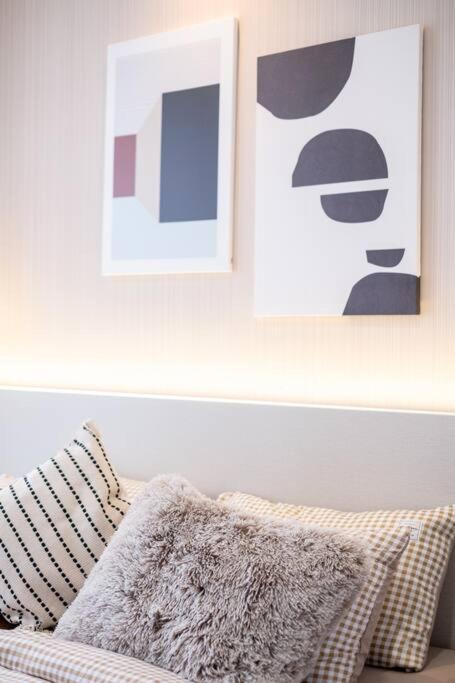 Modern Cozy Sunway Velocity Two 1min to Mrt