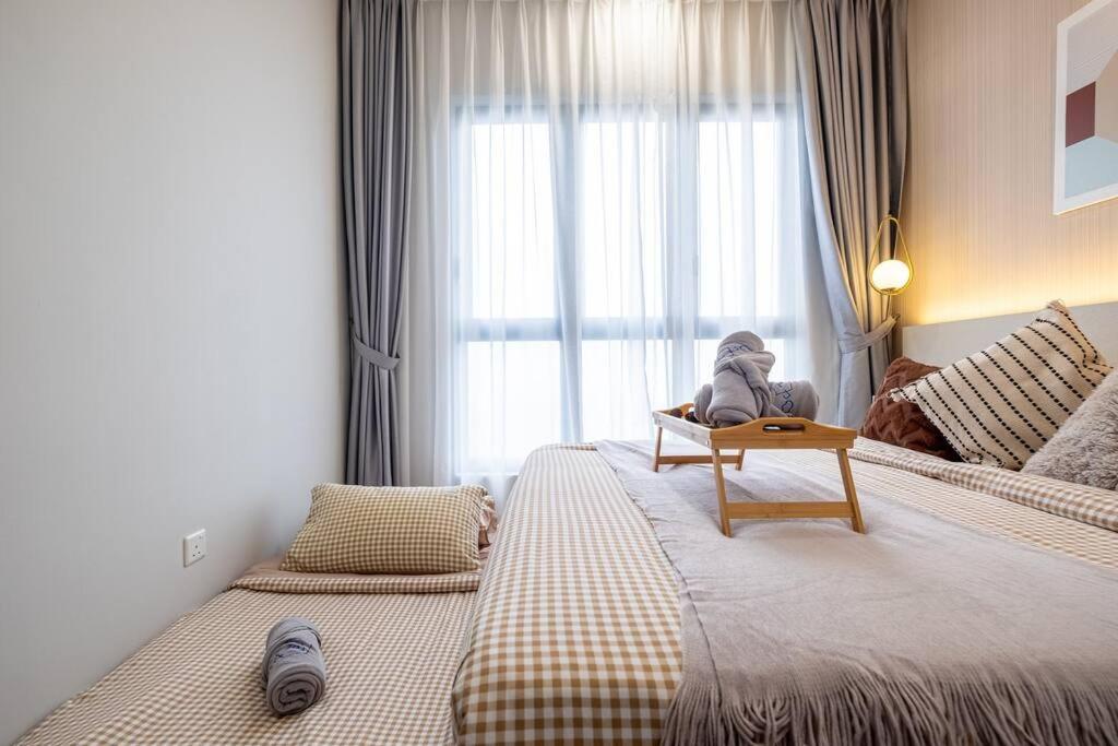 Modern Cozy Sunway Velocity Two 1min to Mrt