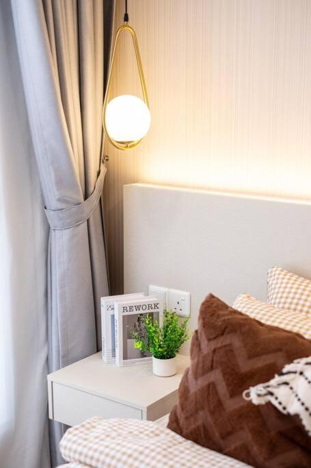 Modern Cozy Sunway Velocity Two 1min to Mrt