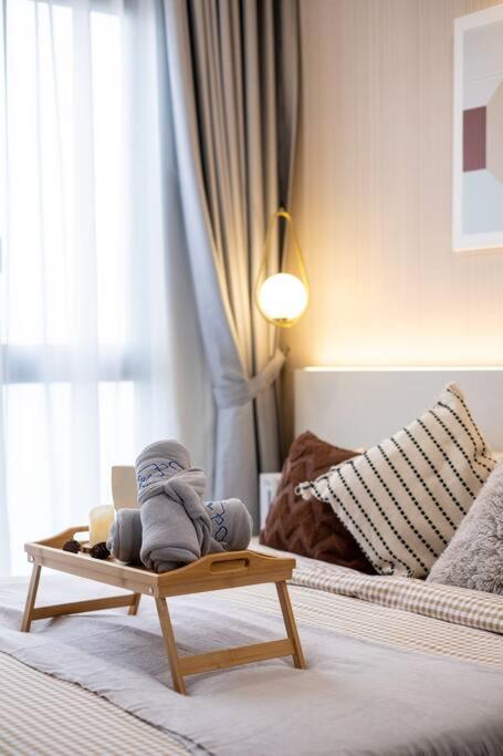 Modern Cozy Sunway Velocity Two 1min to Mrt