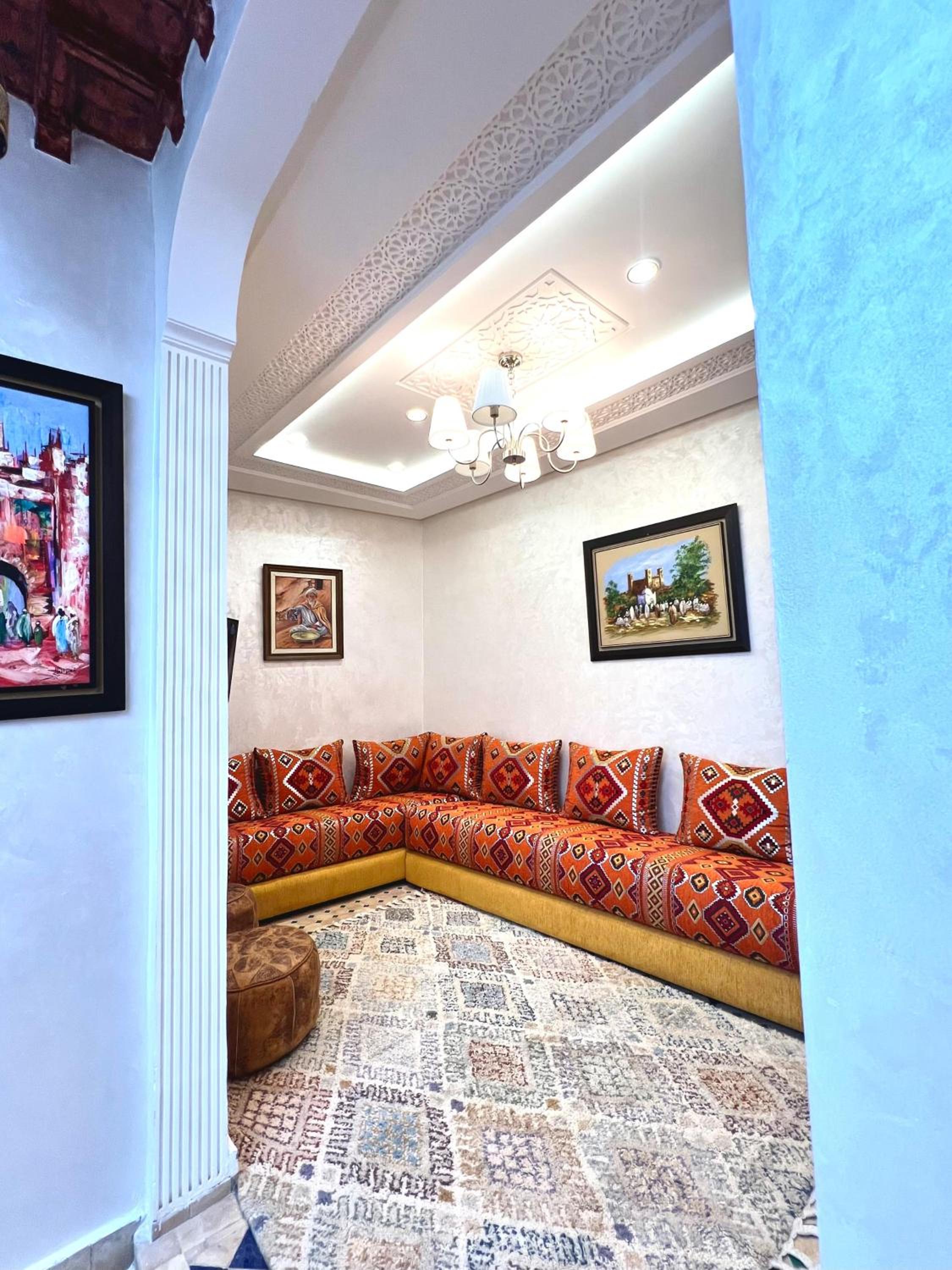 lounge
