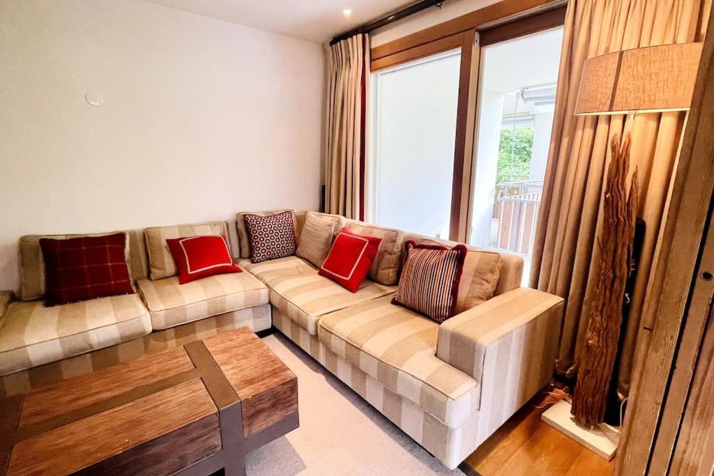 Luxury Flims Apt walking distance to Caumasee