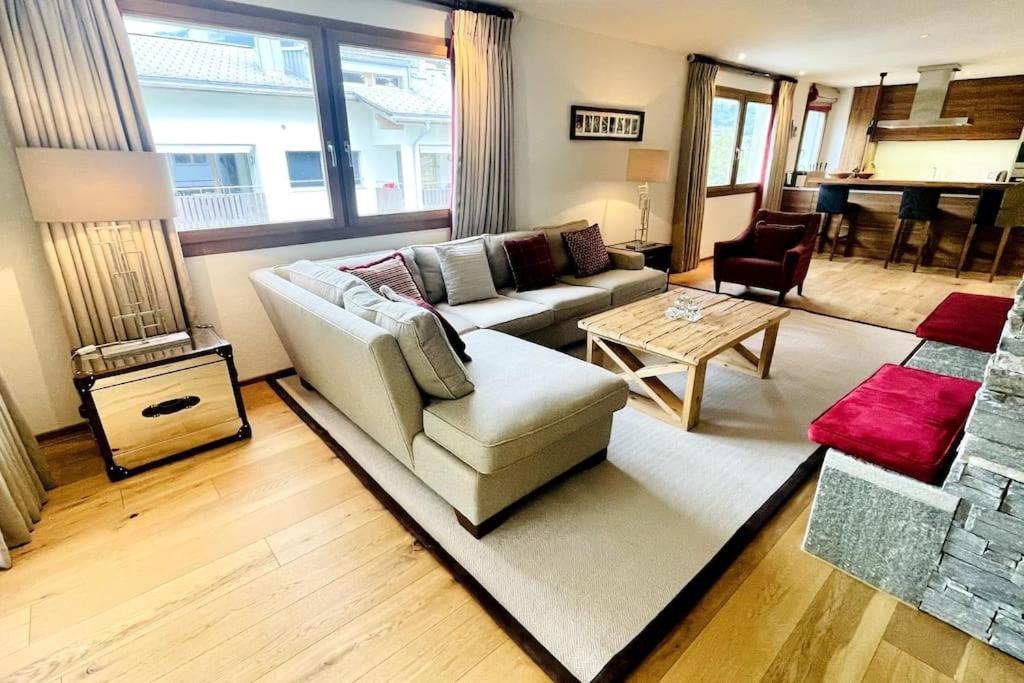 Luxury Flims Apt walking distance to Caumasee