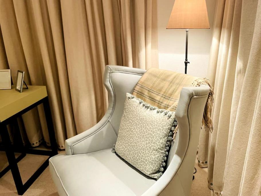 Luxury Flims Apt walking distance to Caumasee