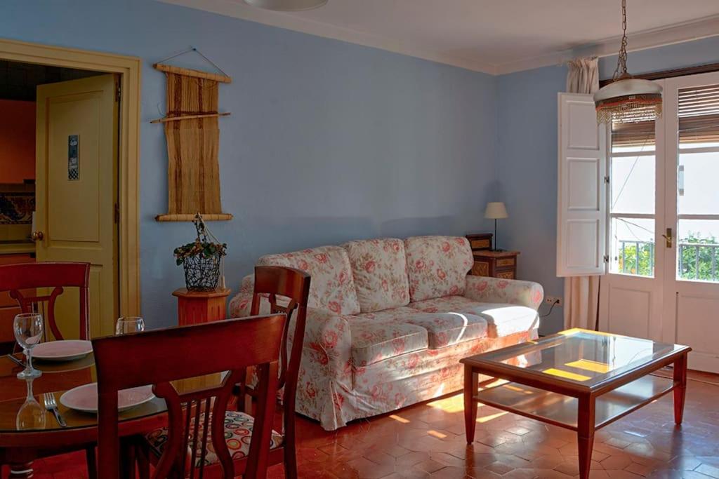 Alfaro Historic Aparment