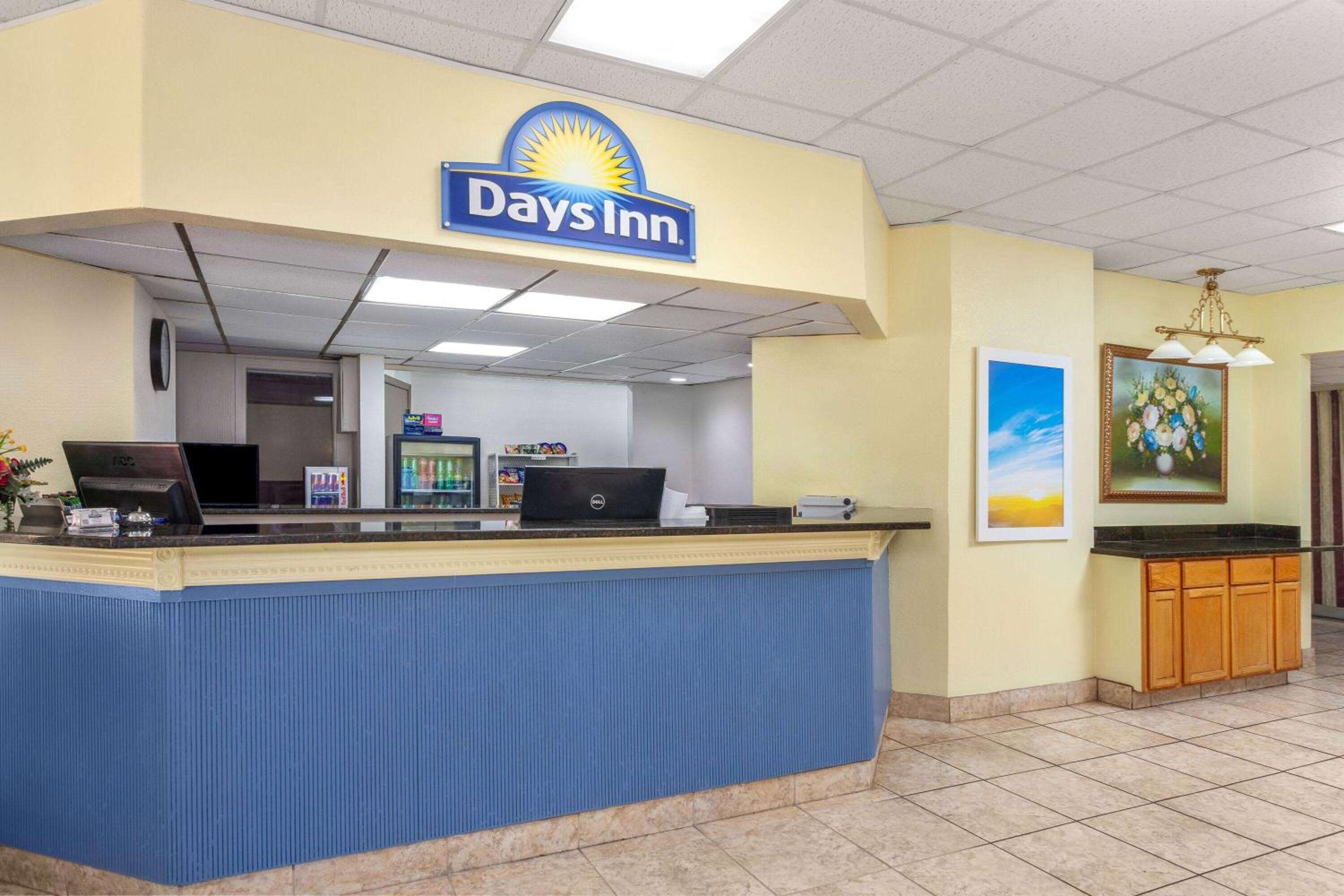 Gaffney Vacations - Days Inn by Wyndham Shelby - Property Image 5