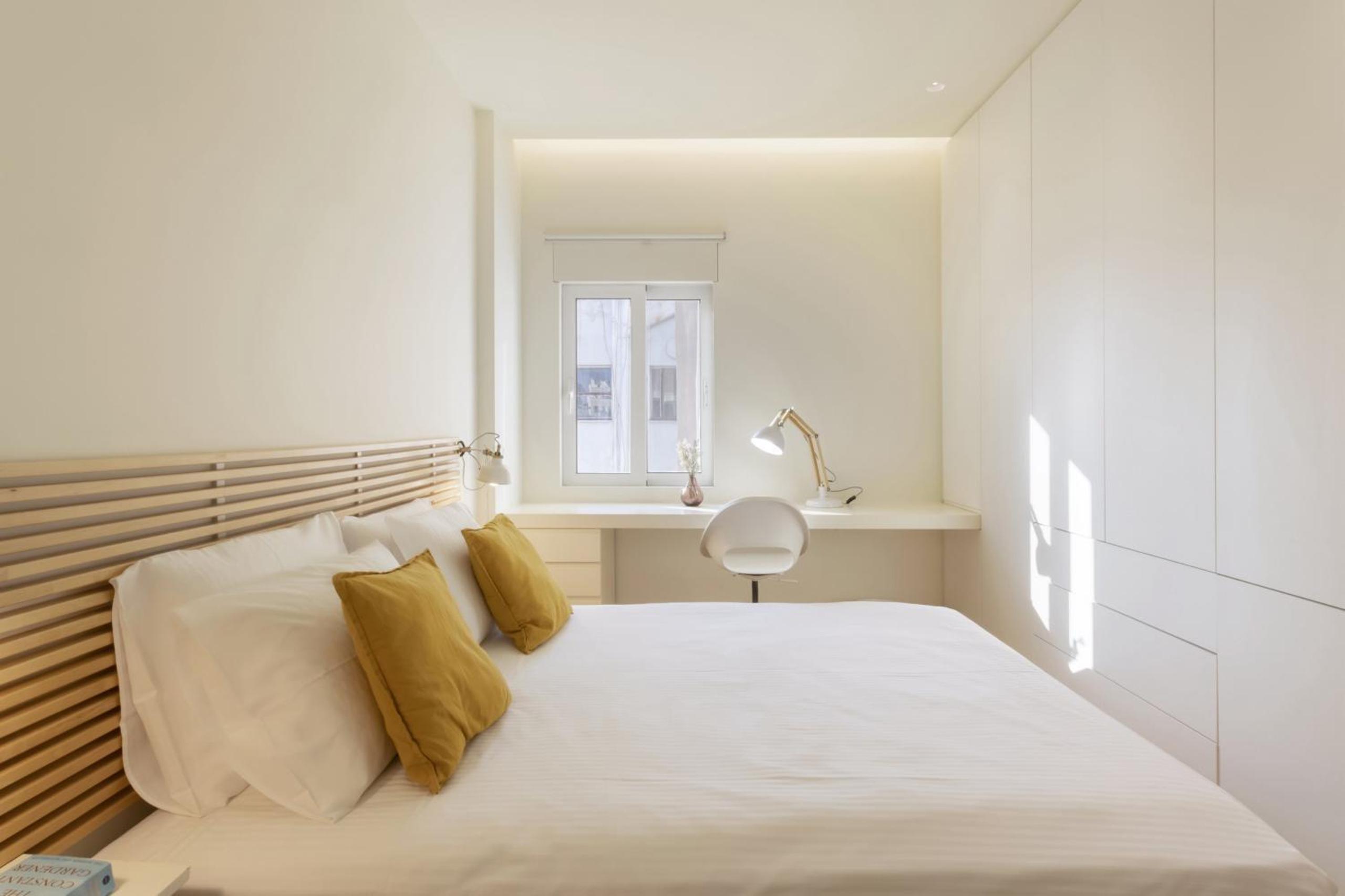 Charming 7th-Floor Apartment with Acropolis view
