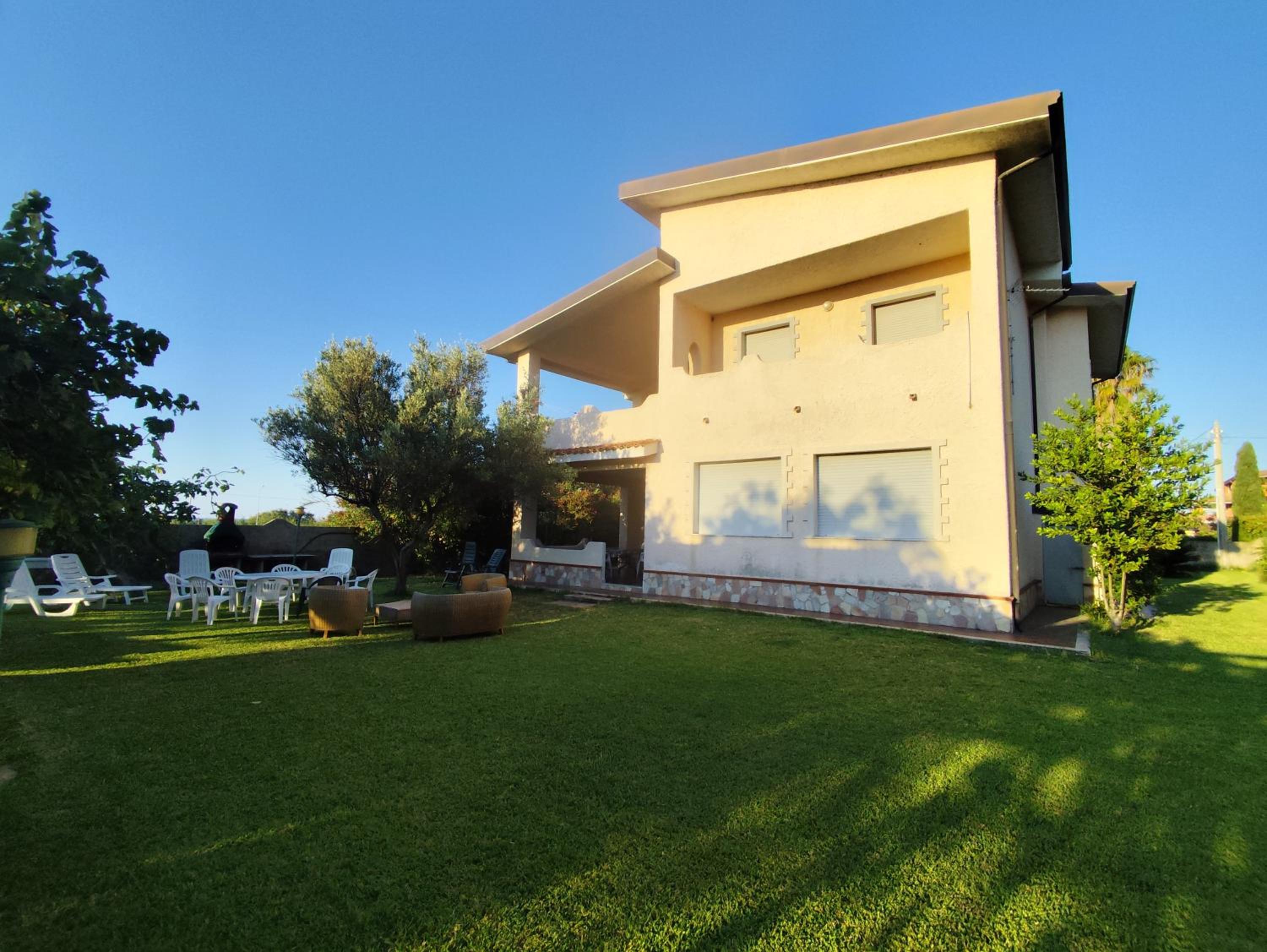 Villa Luisa view 2