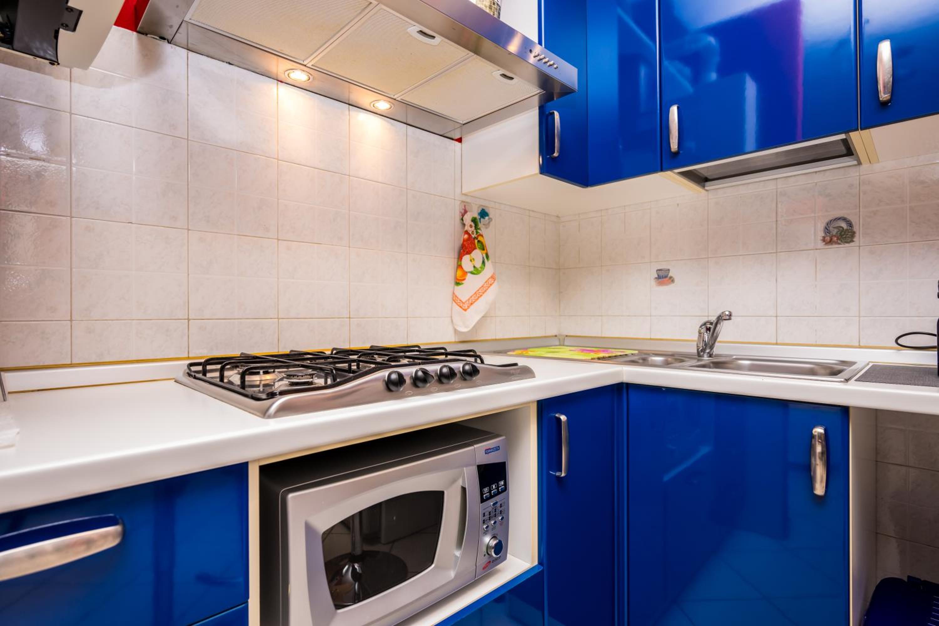 Cozy Suite Rogoredo Apartment next to the metro and train station