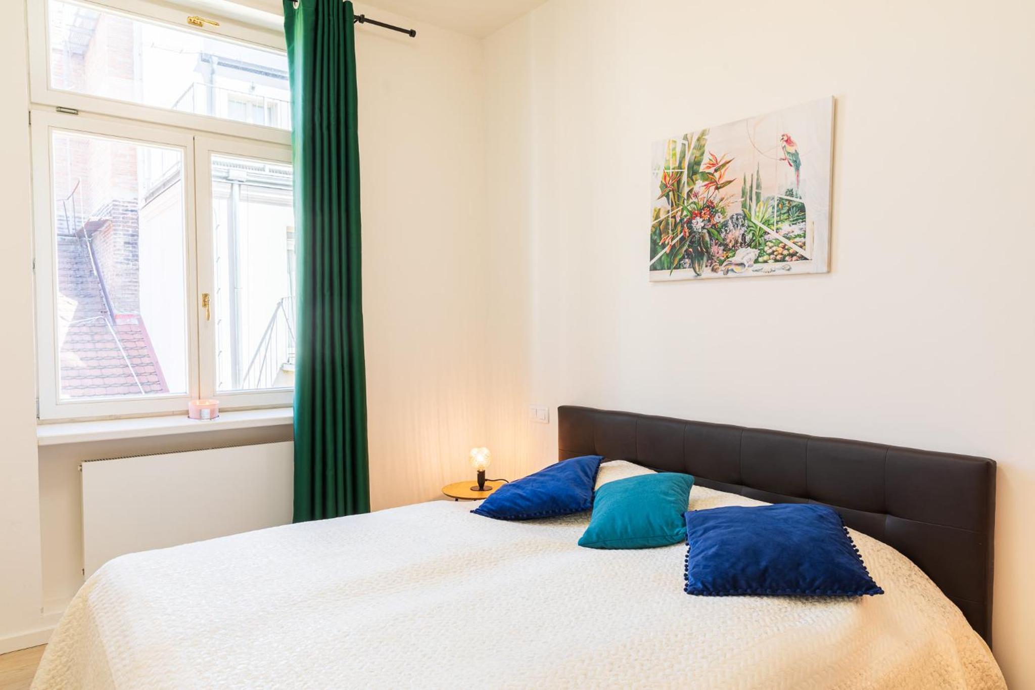 Classy Riverside Apartment in the Old Town of Prague