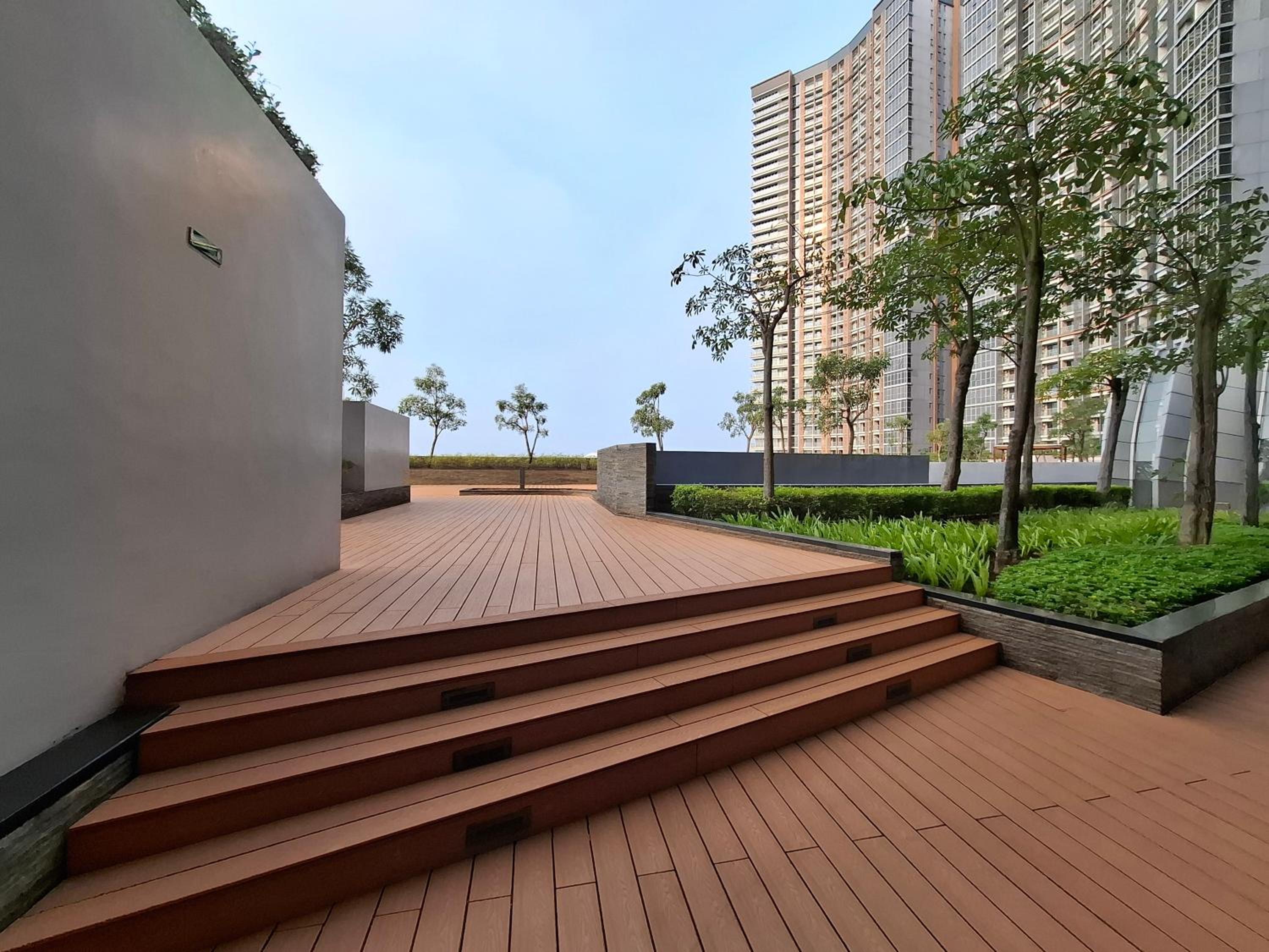 PIK Gold coast Honolulu tower by Suitestay view 5