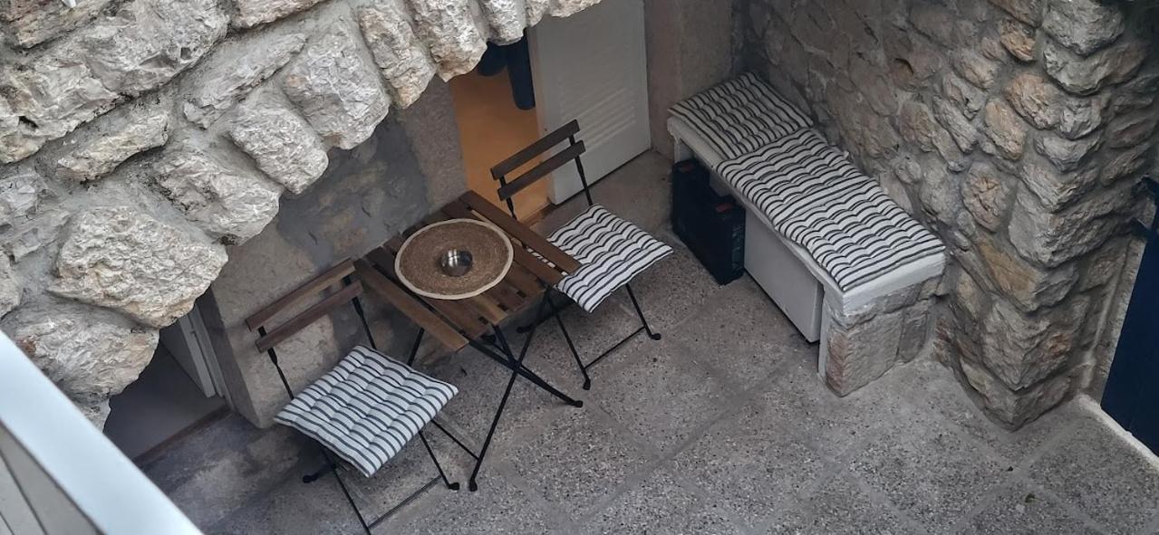Old town STONE HOUSE OASIS