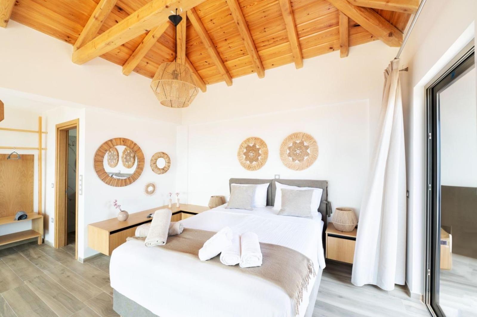 Petradi Suites