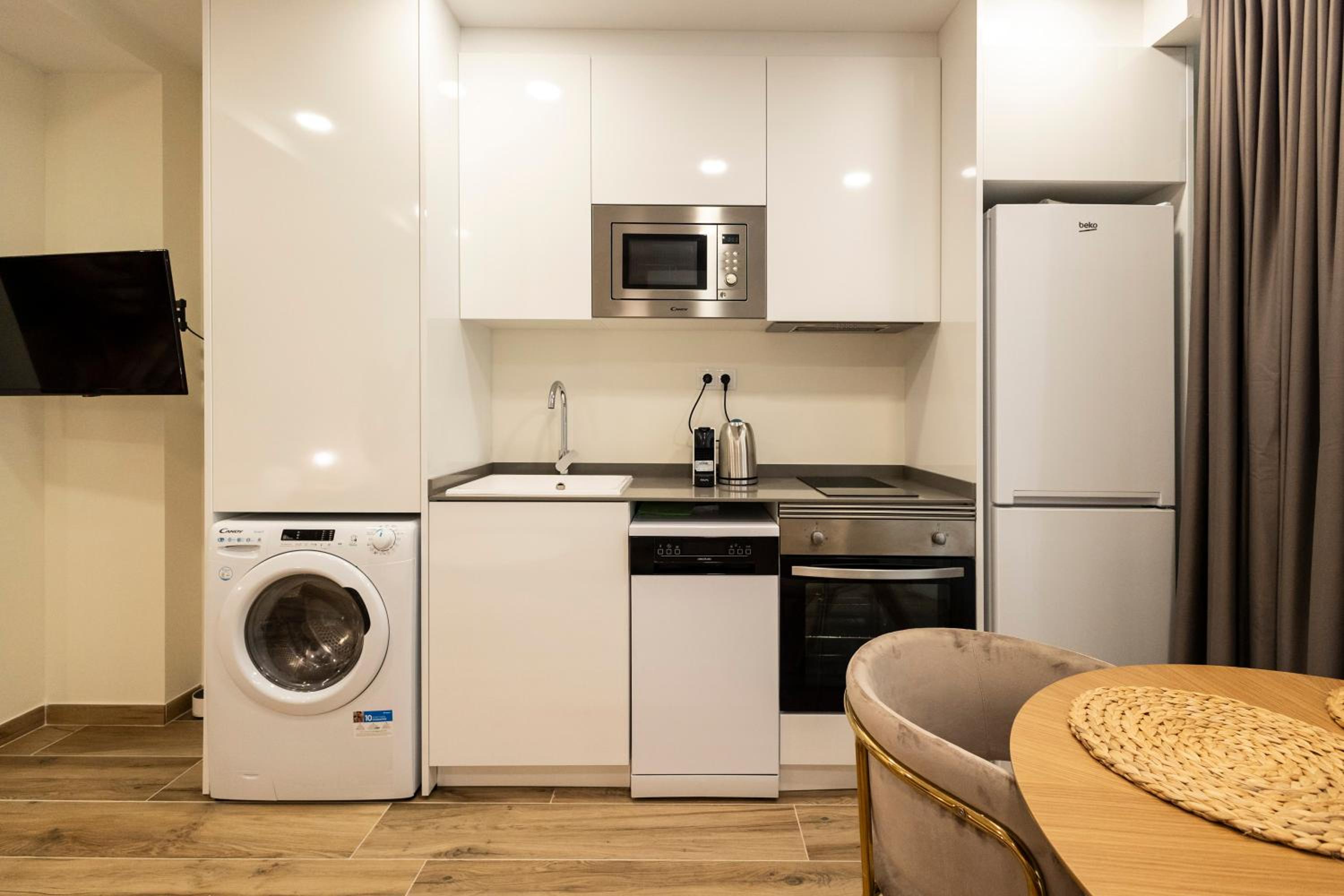 Cortes Suites by Concept Flats