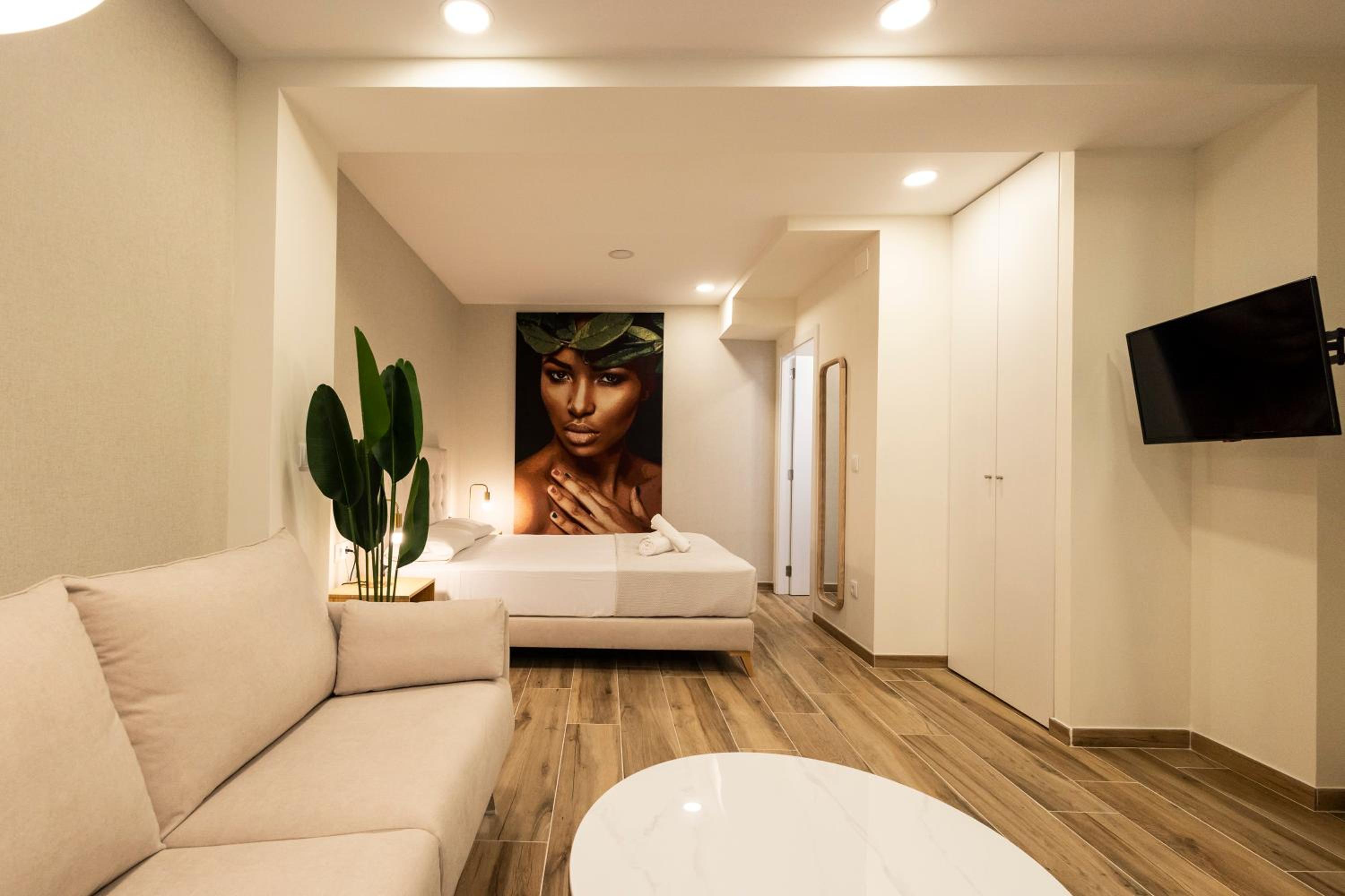 Cortes Suites by Concept Flats