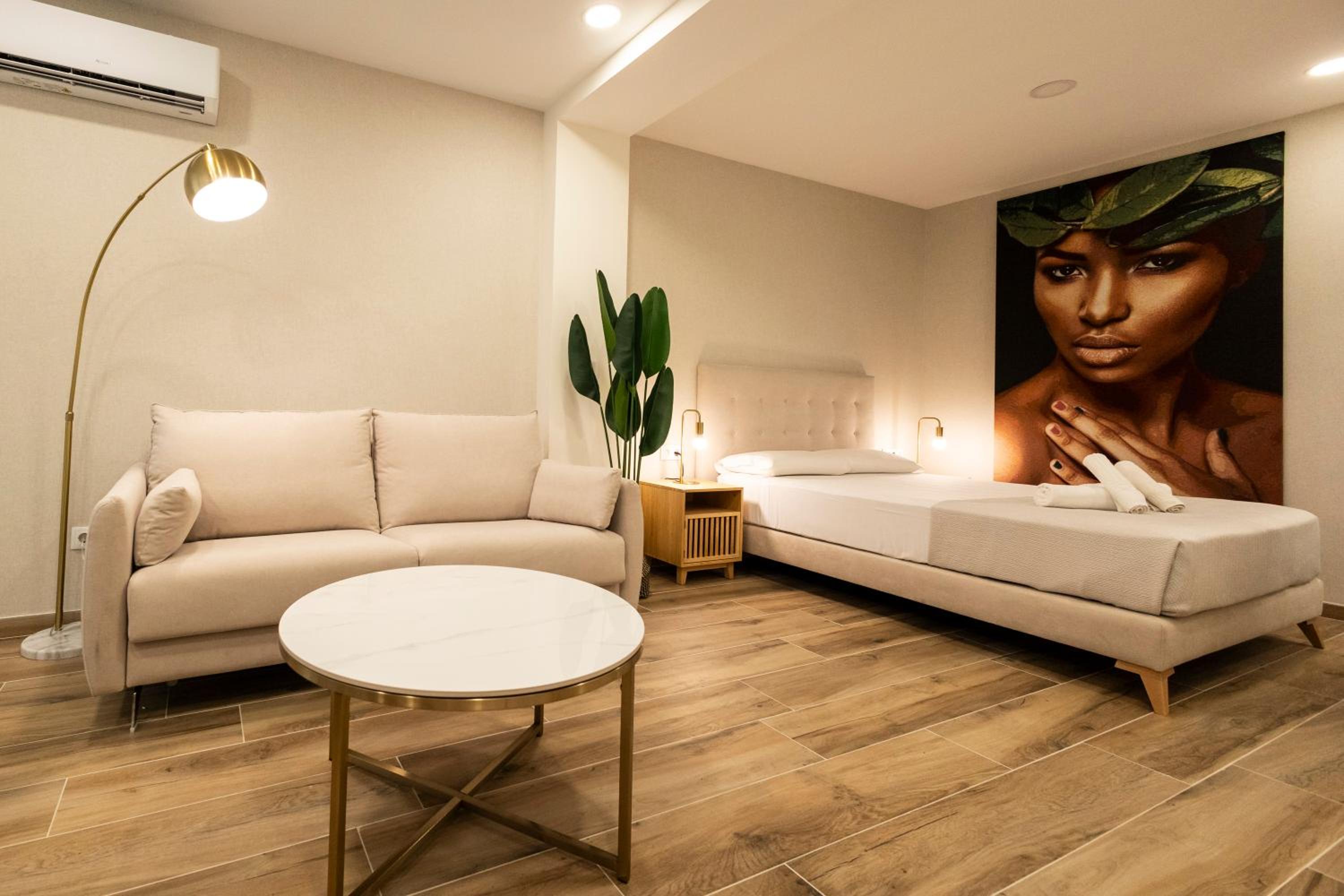 Cortes Suites by Concept Flats