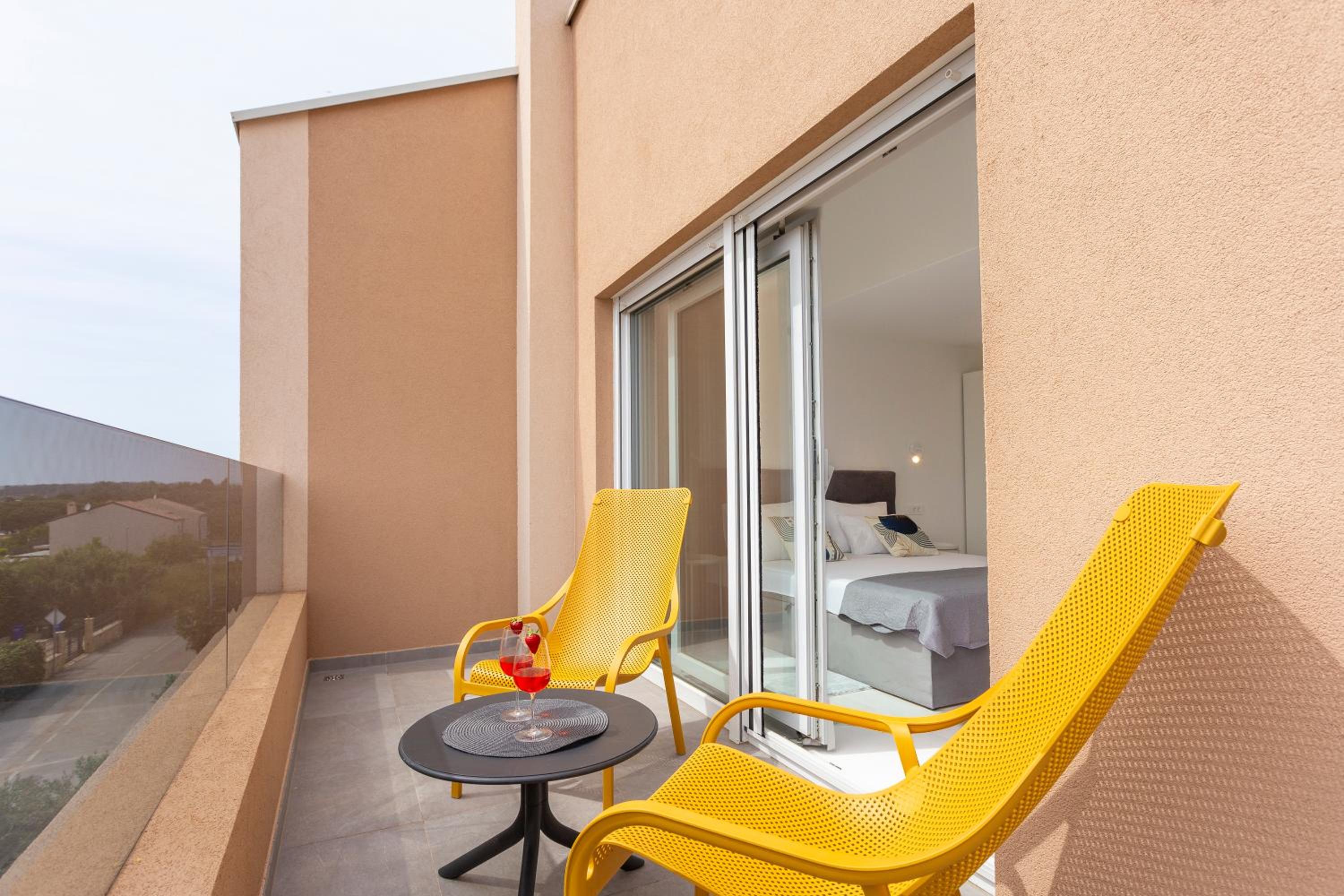 Osvit Grand Deluxe Apartment