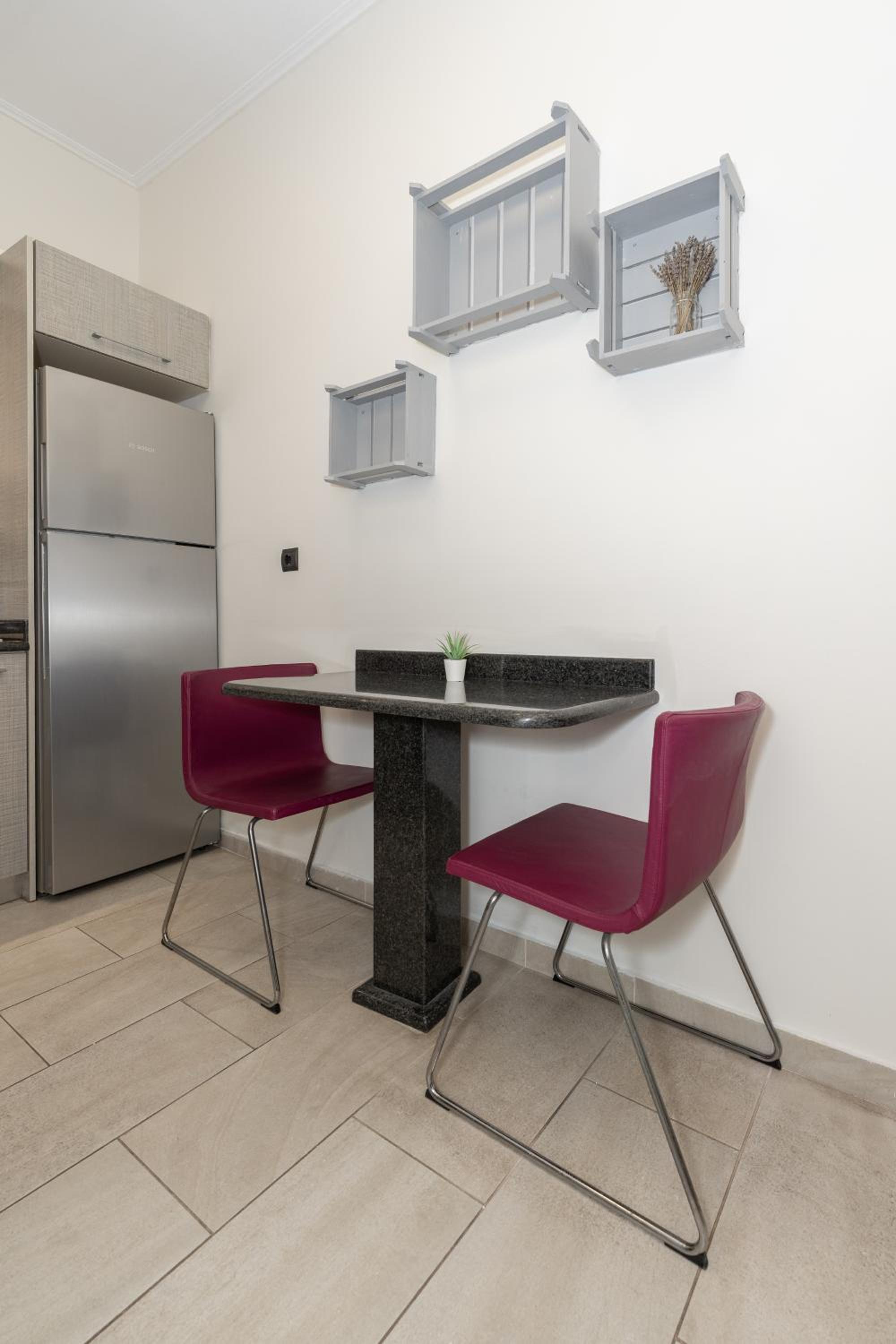 Modern Apartment in Athens Center, 10 mins walk to Plaka Historical Area