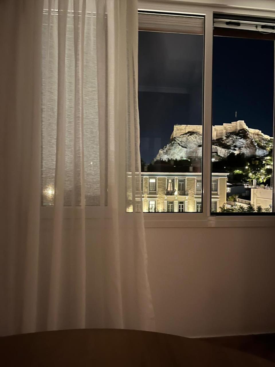 Pari's House in Plaka Athens