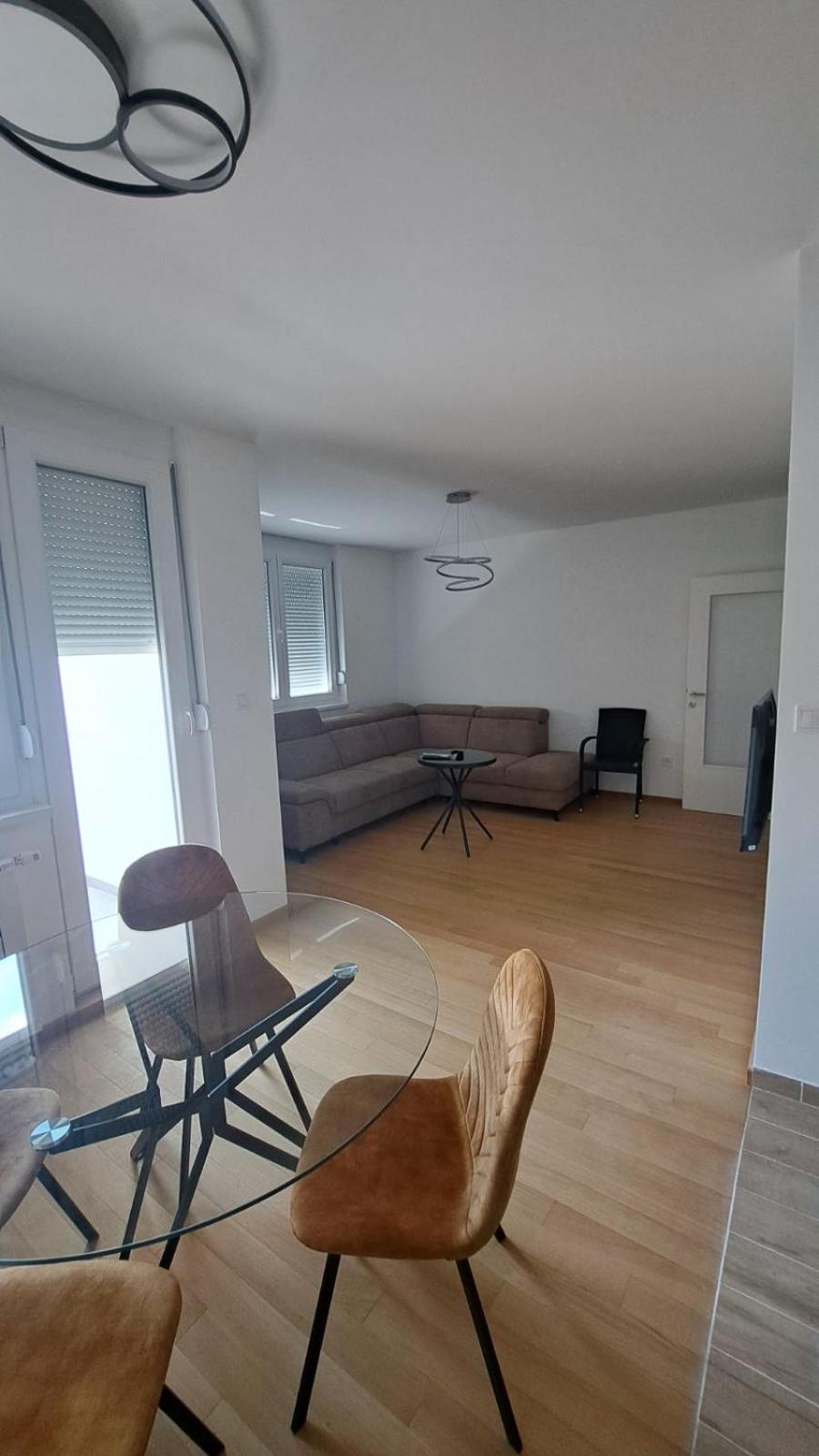 Apartman Giro