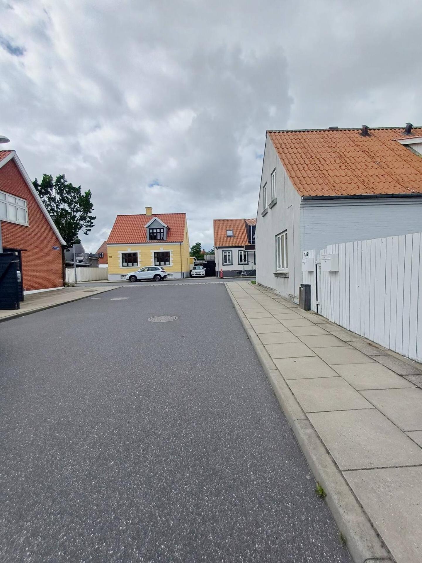 3 Bedroom Apartment In Frederikshavn City With Free Parking
