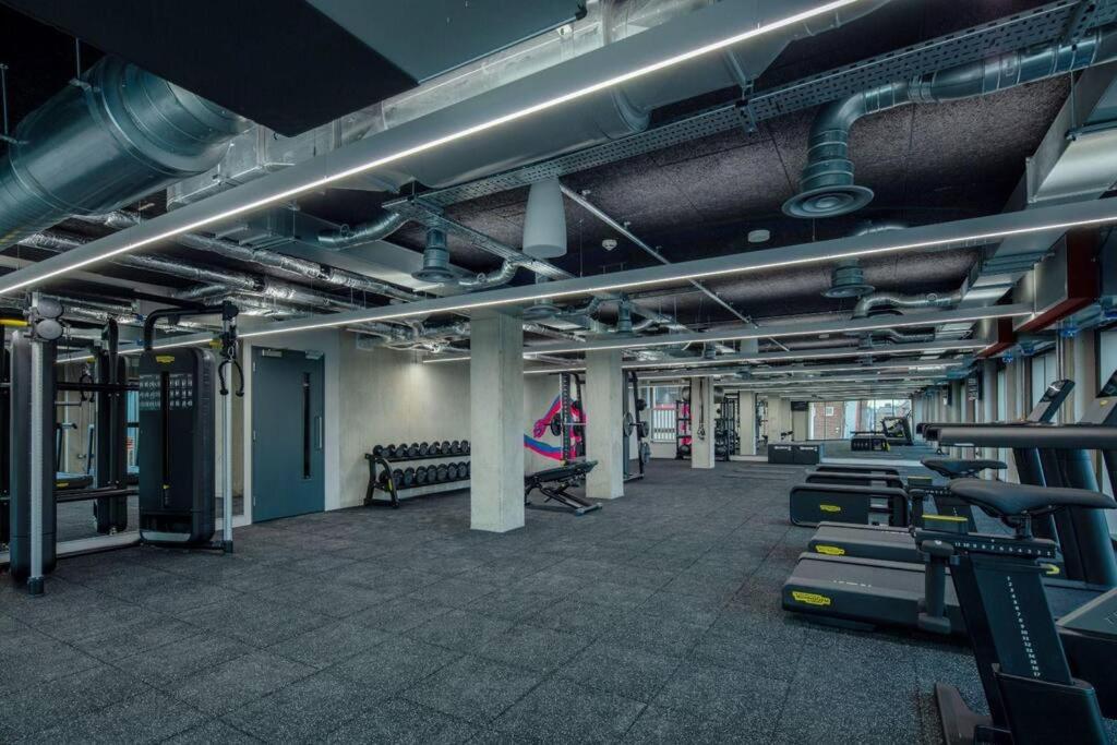 Modern Luxury Studio in Harrow view 3