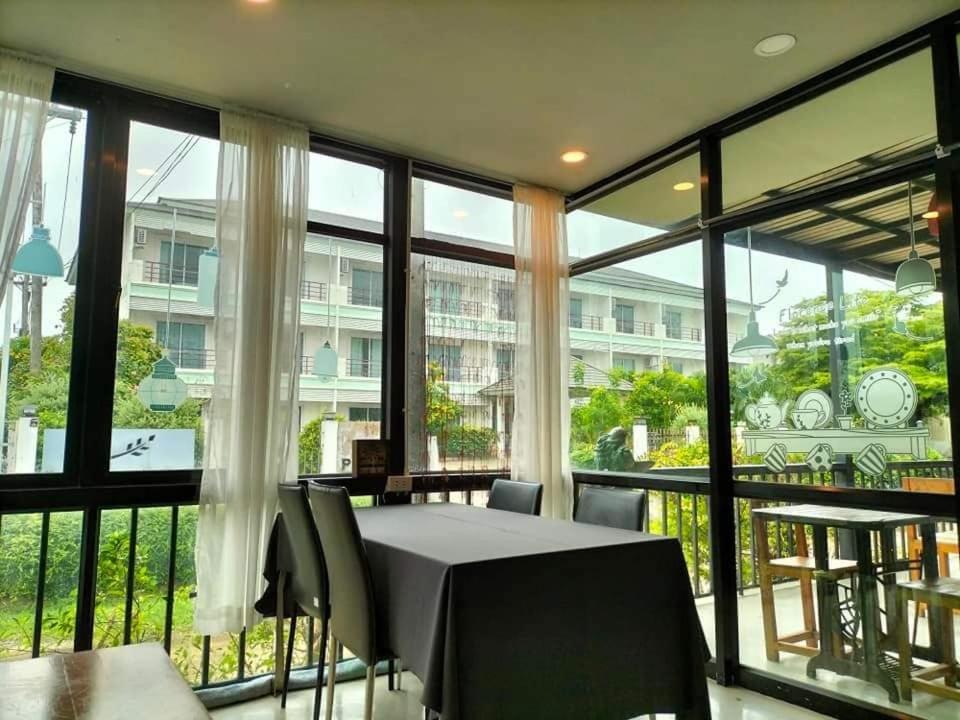 Privacy Residence Lopburi